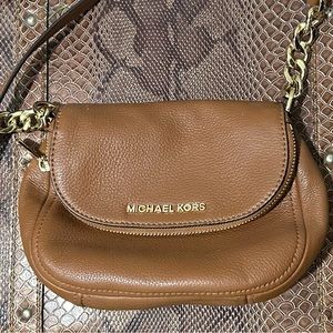 Michael Kors Crossbody Purse, Brown with Gold Chain.